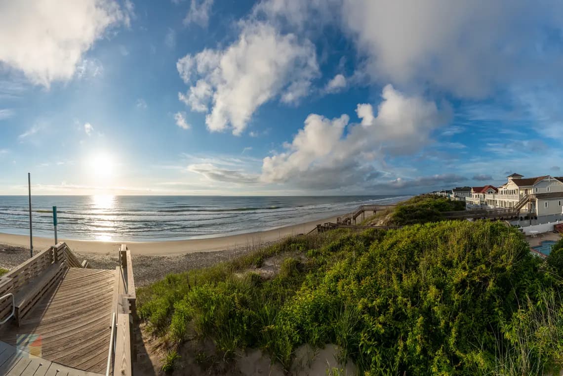 Corolla, North Carolina beach and oceanfront homes